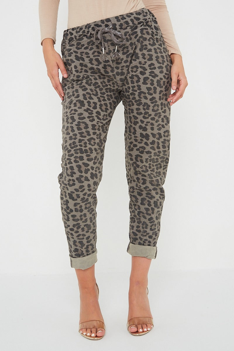 One Size Leopard Print Cuffed Trousers