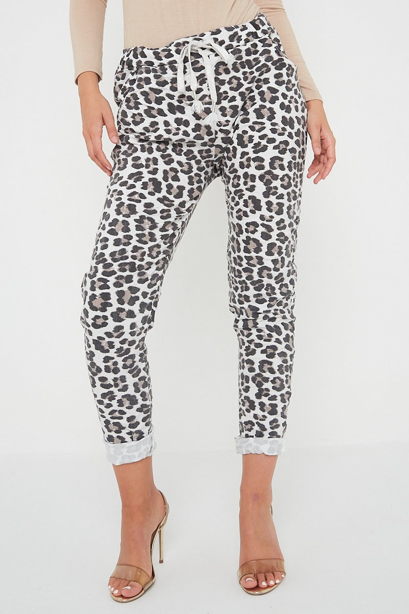 One Size Leopard Print Cuffed Trousers