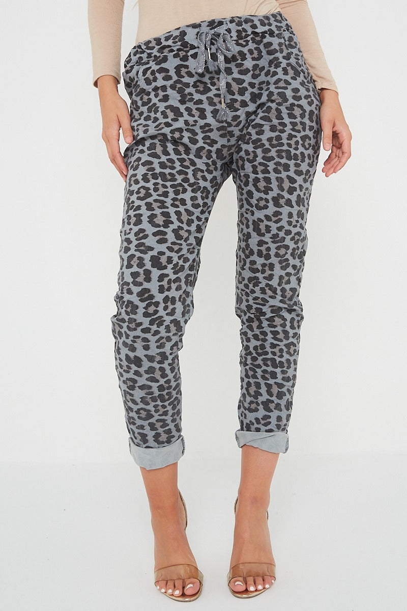 One Size Leopard Print Cuffed Trousers