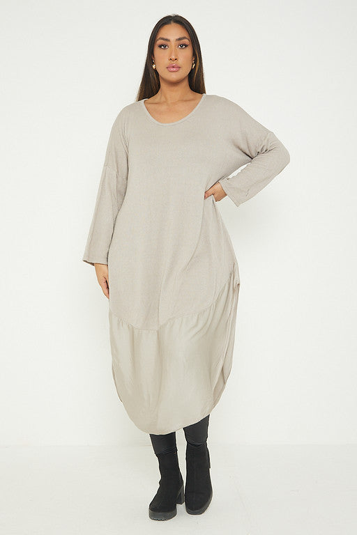 One Size Round Neck Knitted Jumper Dress With Satin Hem