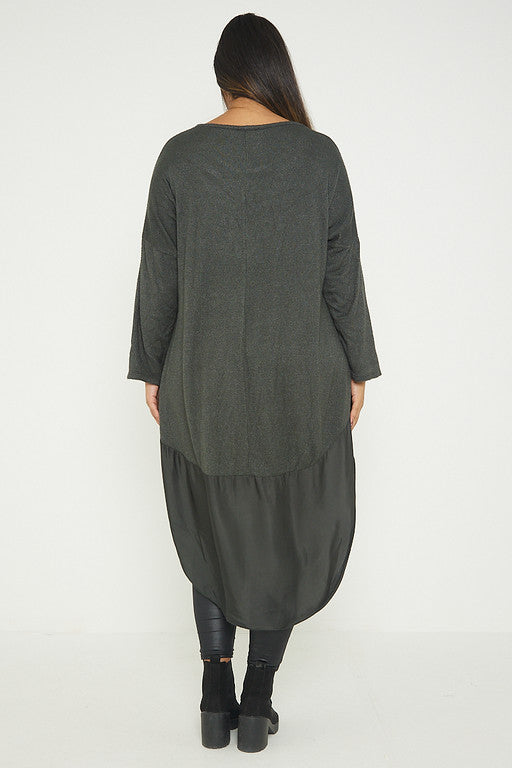 One Size Round Neck Knitted Jumper Dress With Satin Hem