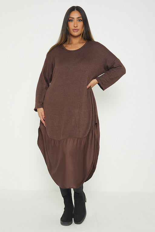 One Size Round Neck Knitted Jumper Dress With Satin Hem