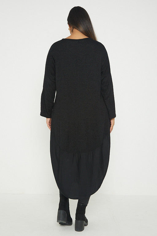One Size Round Neck Knitted Jumper Dress With Satin Hem