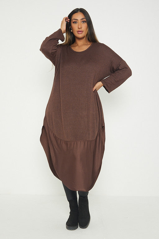 One Size Round Neck Knitted Jumper Dress With Satin Hem