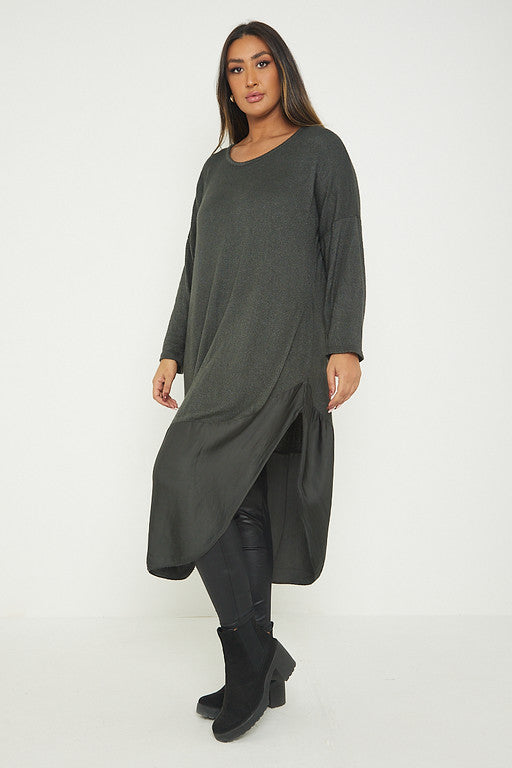 One Size Round Neck Knitted Jumper Dress With Satin Hem