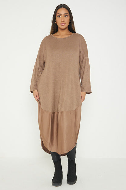 One Size Round Neck Knitted Jumper Dress With Satin Hem
