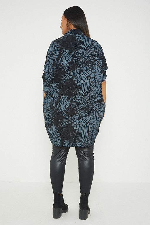 One Size Animal Print Turn Up Sleeve Shirt With Pockets