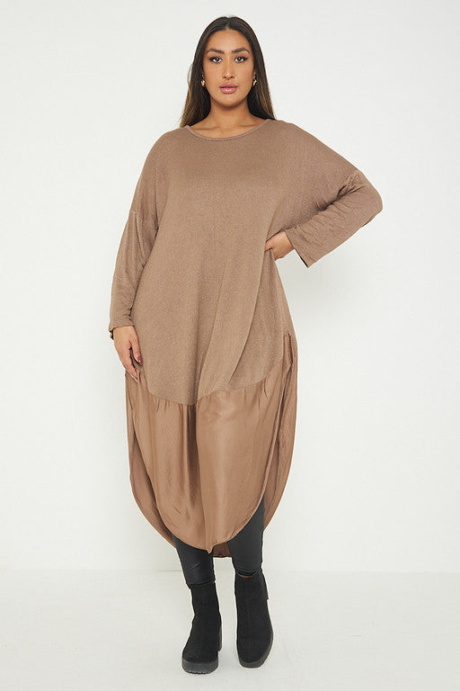 One Size Round Neck Knitted Jumper Dress With Satin Hem